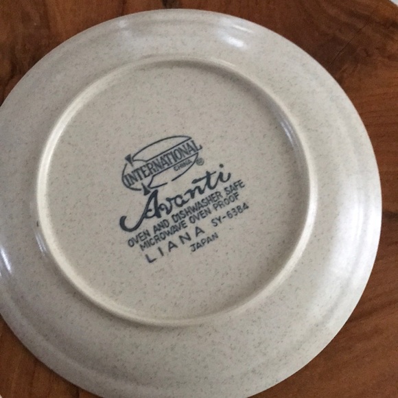VINTAGE Avanti Liana small plates set of three - Picture 8 of 8